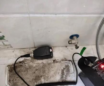垦利屋顶漏水维修公司分享下卫生间漏水的危害及解决方法